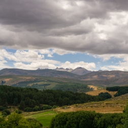 To their customers' delight, many of the restaurants in Gredos have panoramic windows. This was our view during lunch.
